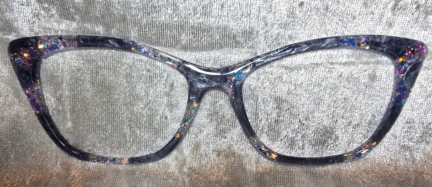 Wanda: Gray Opal Tort