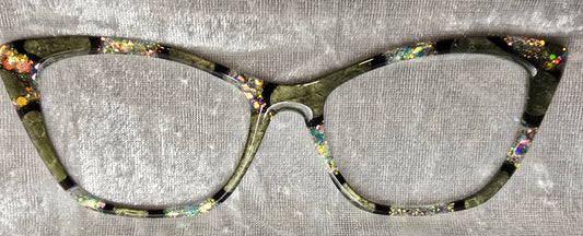 Wanda: Sage, Black, + Dark Green Opal Tort