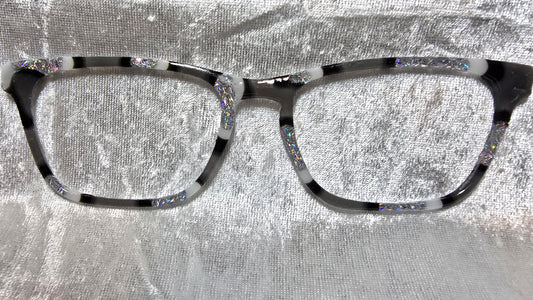 Silver Tinsel Drip Tort